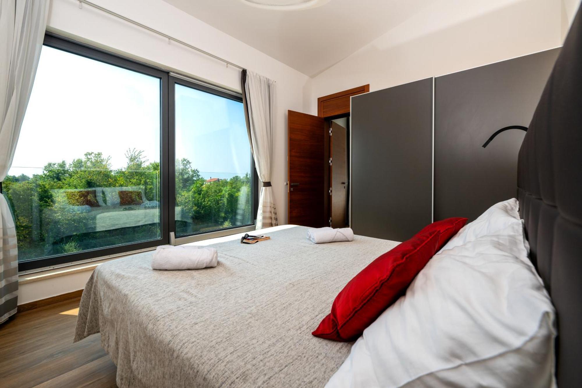 Martincic Residence - 5 Stars Luxury With Pool Heating On 4000M2 Rakalj Exteriér fotografie
