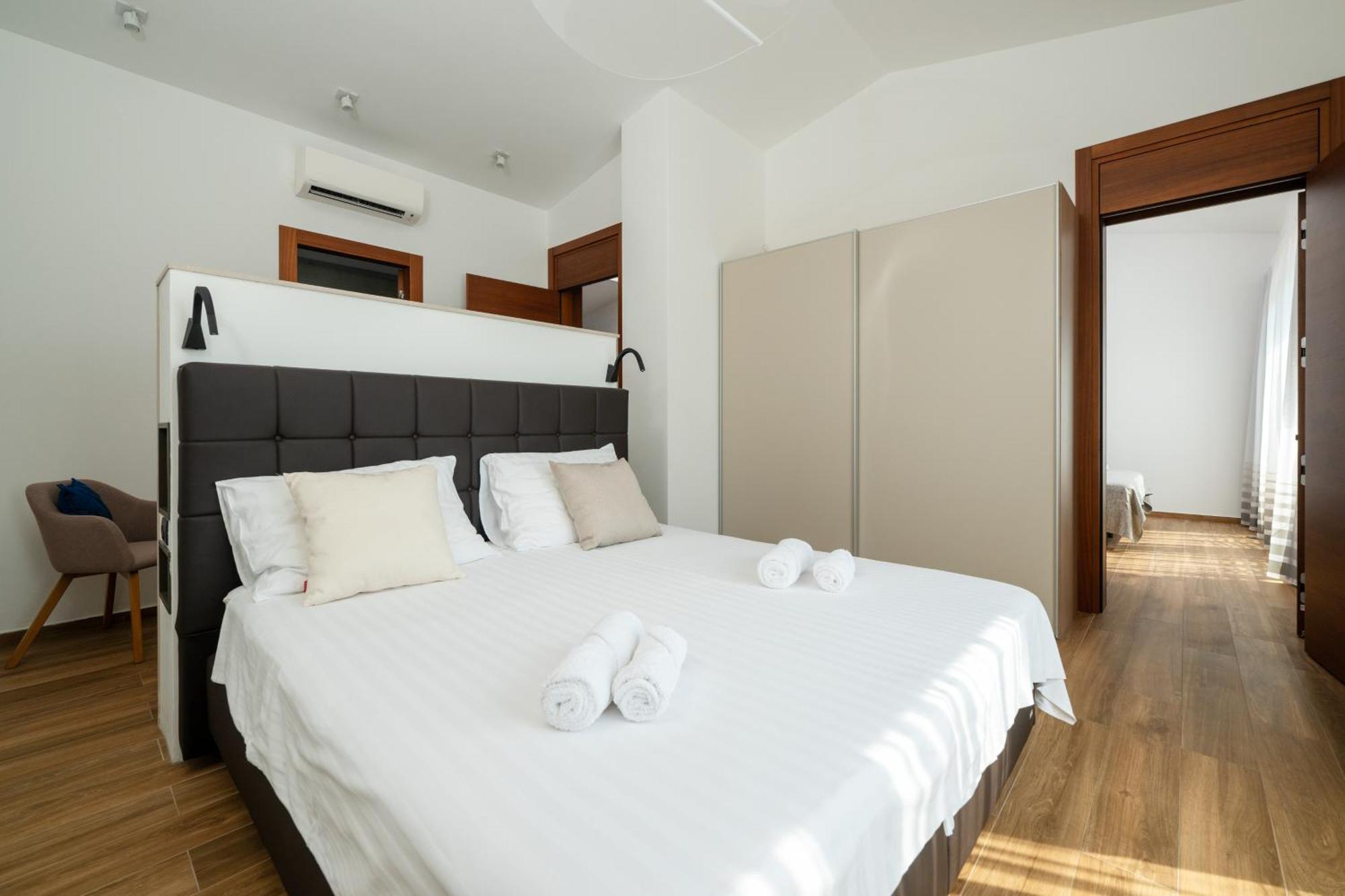 Martincic Residence - 5 Stars Luxury With Pool Heating On 4000M2 Rakalj Exteriér fotografie