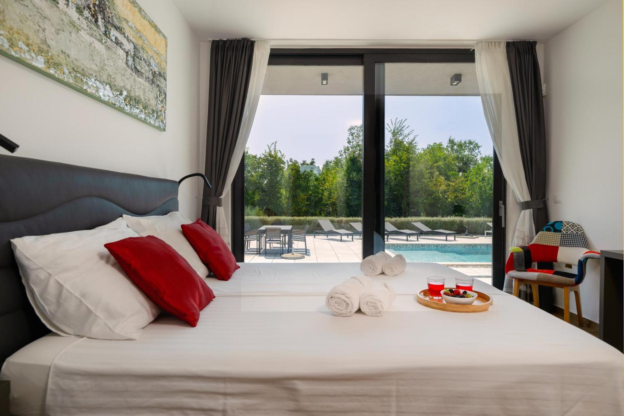 Martincic Residence - 5 Stars Luxury With Pool Heating On 4000M2 Rakalj Exteriér fotografie
