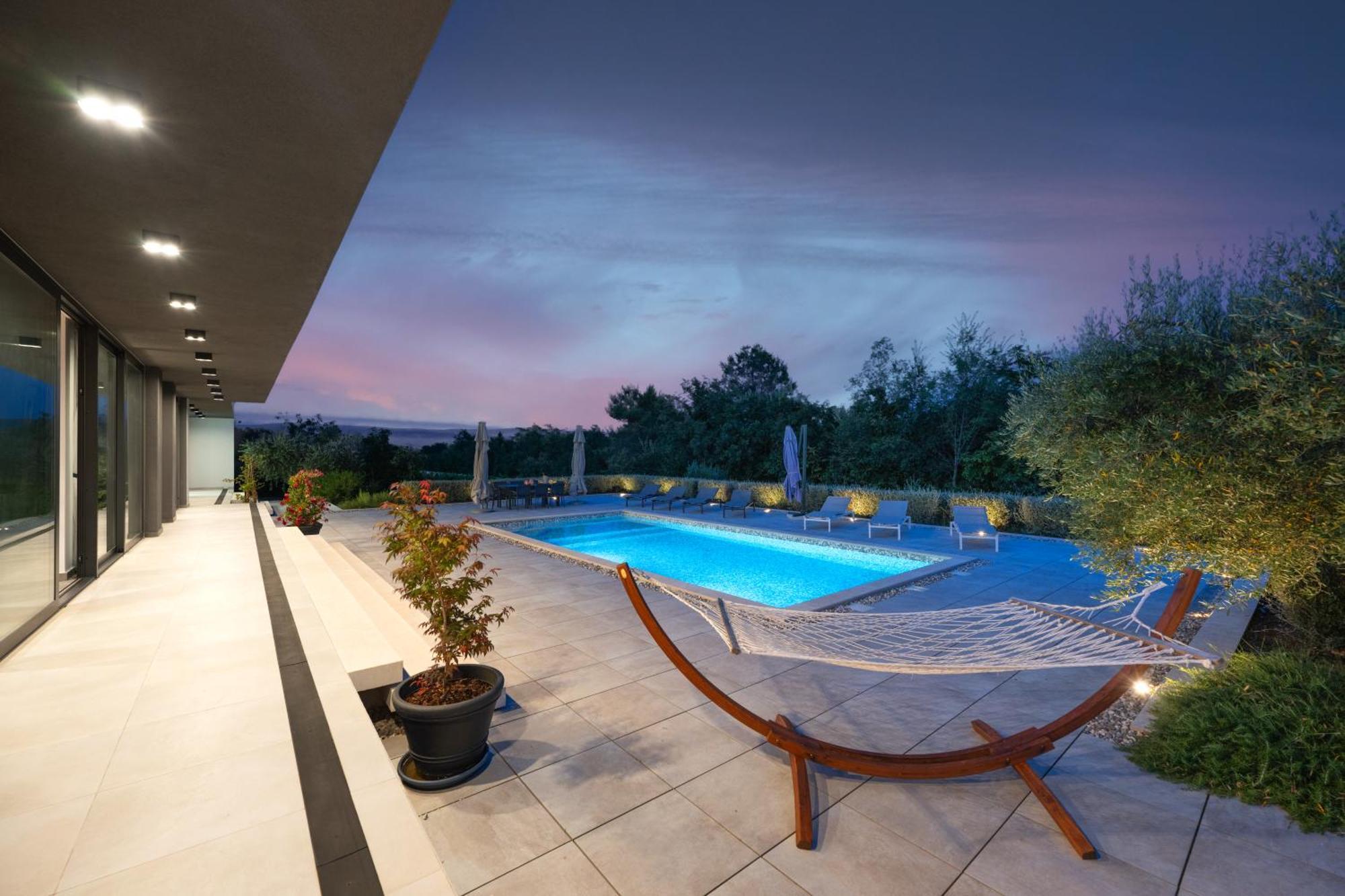 Martincic Residence - 5 Stars Luxury With Pool Heating On 4000M2 Rakalj Exteriér fotografie